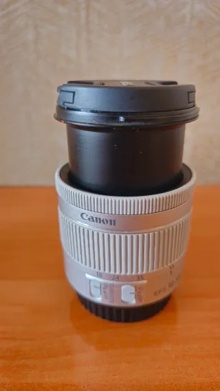 Objetivo Canon EF-S 18-55mm estabilizado