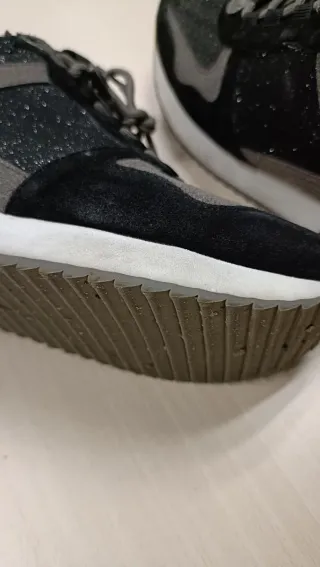 Deportivas Gioseppo negras y grises