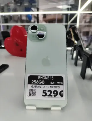 iPhone 15 256GB Verde