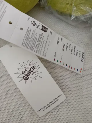 Conjunto Almohada Cervical + Zapatillas Grinch