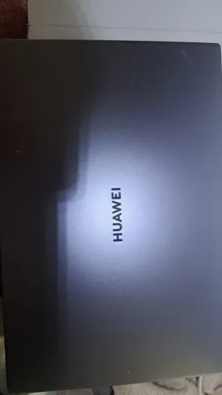 Portátil Huawei gris