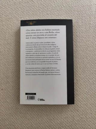 Niños Del Pájaro Azul / Children of the Blue Bird