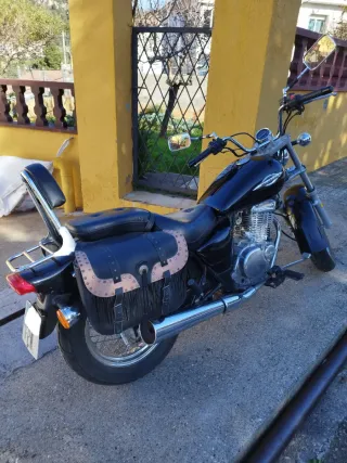 Suzuki Marauder 250cc Cruiser