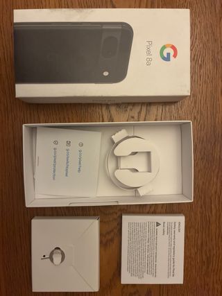 Google Pixel 8a 128GB Negro - Pantalla Rota -Libre