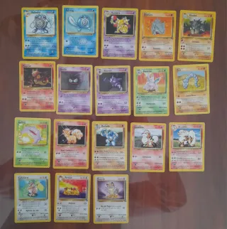 Lote 18 Cartas Pokémon