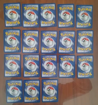 Lote 18 Cartas Pokémon