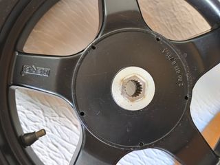 Llanta Trasera DERBI ATLANTIS  Negra