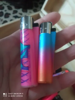 Collezione 35 accendini Clipper