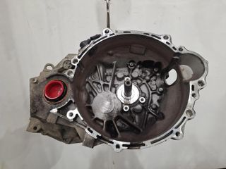 Hyundai Tucson 2016 1,7 L diésel 6 [mvr: velocidad] caja de cambios manual 430003D847