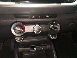 Kia Stonic 1.2 DPi 62kW (84CV) Concept