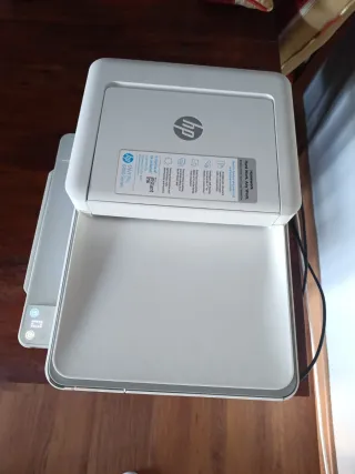 Ordenador HP + pantalla LG de 24''+ impresora Hp