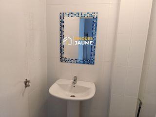 Local comercial en venta en Instituts - Universitat en Lleida