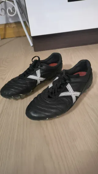 Zapatillas Fútbol Munich Tacos Negras Blancas