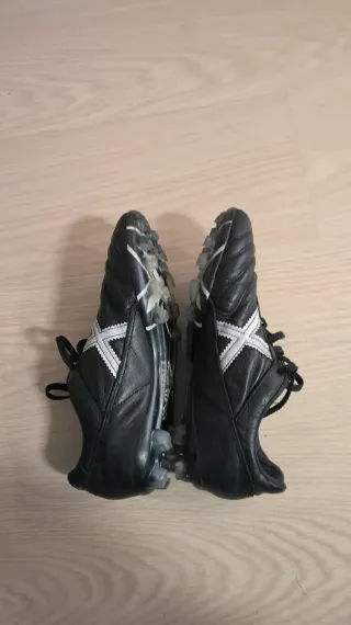 Zapatillas Fútbol Munich Tacos Negras Blancas