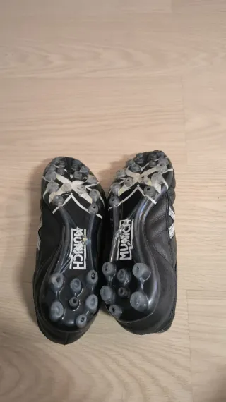 Zapatillas Fútbol Munich Tacos Negras Blancas