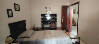 Casa adosada en venta en Hinojos