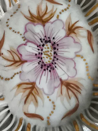 JOYERO "CAMINA" CERÁMICA ANTIGUA FILO DORADO.