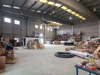 Nave industrial en venta en Alcarràs