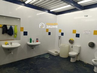 Nave industrial en venta en Alcarràs