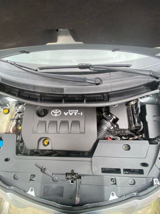 Toyota Auris 2008 AUTOMATICO Pegatina C