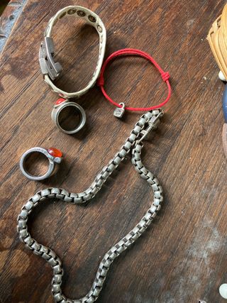 Lote de Joyería Uno de 50