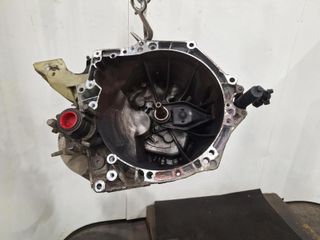 Citroen C3 Picasso 2013 1,6 L gasolina 5 [mvr: velocidad] caja de cambios manual 223244