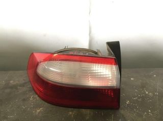 Piloto trasero izquierdo renault 52608 laguna ii