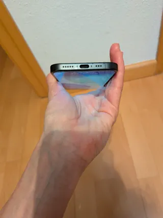 Pacchetto iPhone 15 + Accessori