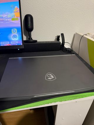 Portátil Gaming MSI Ryzen 7 32GB RAM RTX4060