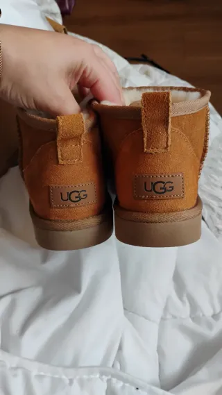 Botas UGG Mini Marrones Talla 40