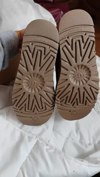 Botas UGG Mini Marrones Talla 40