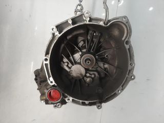 Ford Fiesta MK7 2011 1,25 L gasolina 5 velocidades caja de cambios manual 145,158 Kilómetros