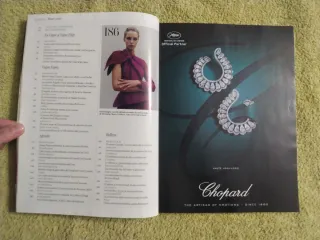 Vogue mayo 2019 Emilia Clarke ( juego de tronos)