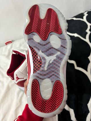 Zapatos Jordan Cherry