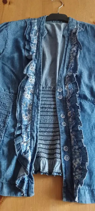 Gilet camicia jeans con volant