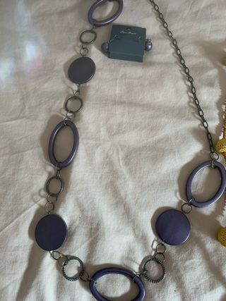 Lote 2 collares y pendientes morado/amarillo