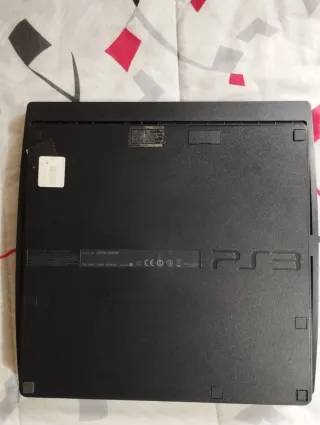 PlayStation 3 Slim Negra - No lee discos