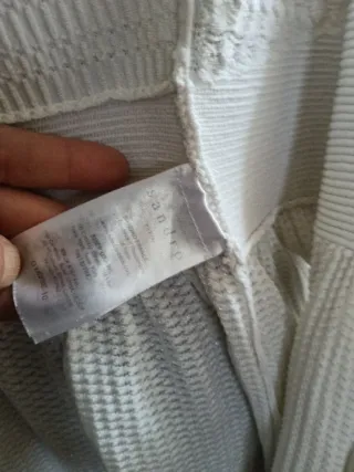 Cárdigan blanco con cremallera