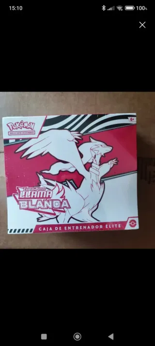Caja Entrenador Élite Pokémon Llama Blanca