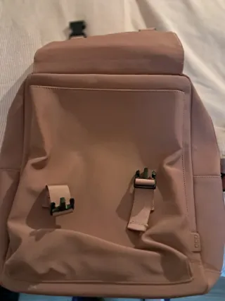 Mochila bajo asiento rosa