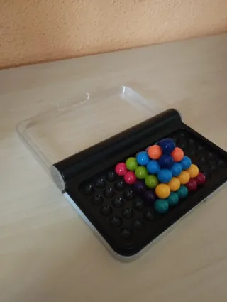 IQ Puzzler Pro Smart Games