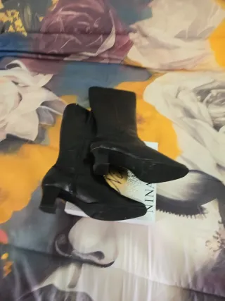 Botas altas negras de piel