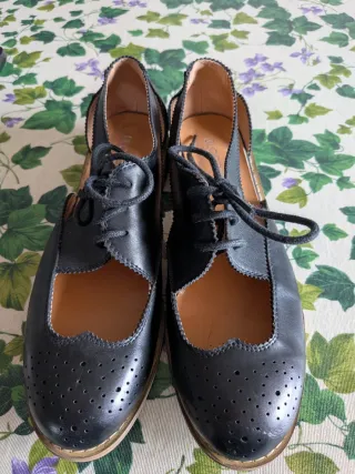 Scarpe stringate nere