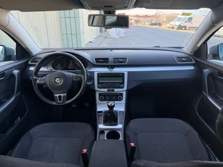 Volkswagen Passat 2011