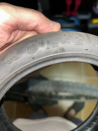 Cubierta patinete eléctrico sin usar