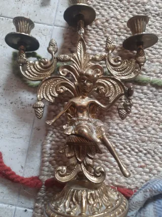 2 Candelabros Bronce Figuras