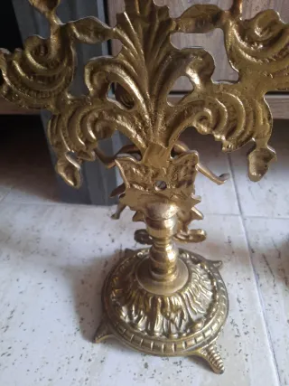 2 Candelabros Bronce Figuras