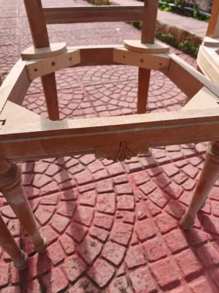 Lote 8 Sillas Clásicas Madera Maciza