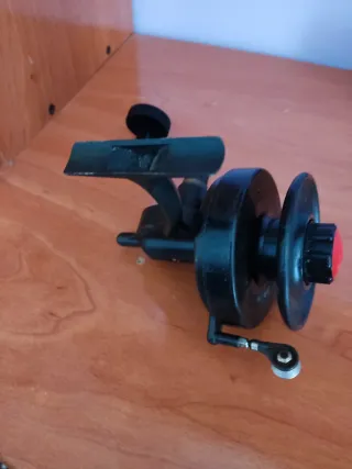 Carrete segarra grande 14€ pekeño 7€ NO ENVÍOS