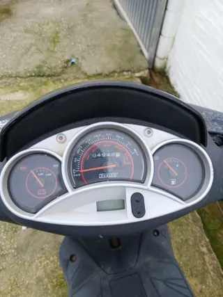 Moto Keeway Scooter Automática